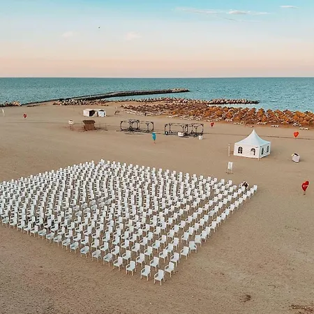 Silence D'or - Reyna Apartment *